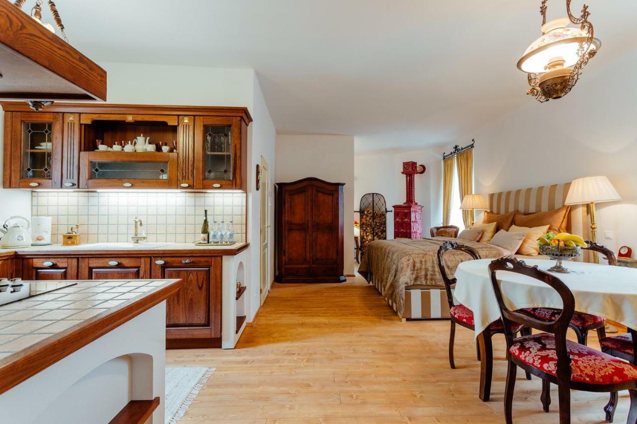 דירות Banská Štiavnica Strieborny Dvor מראה חיצוני תמונה